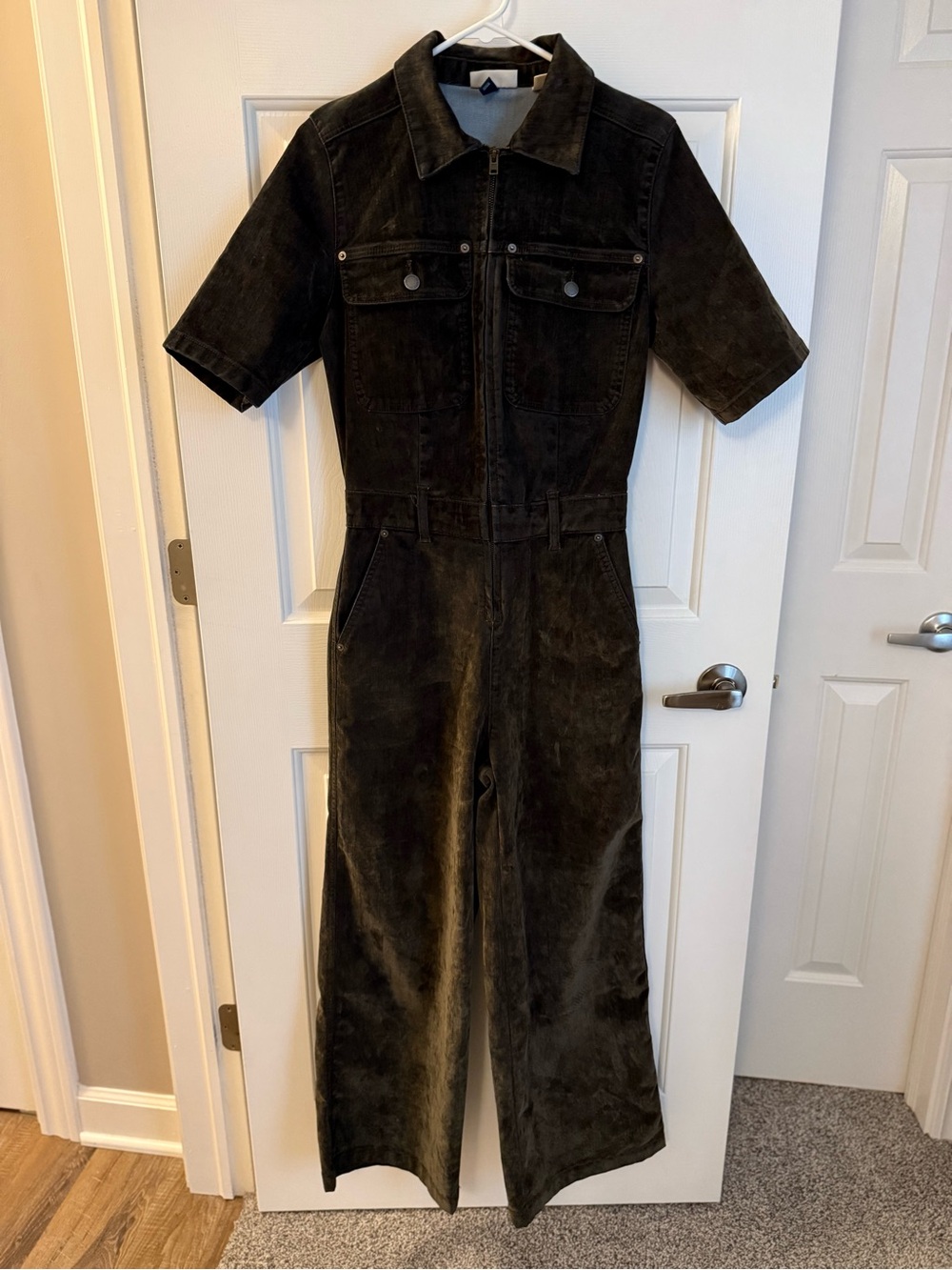 Universal Thread Black Short-Sleeve Wide-Leg Utility Jumpsuit